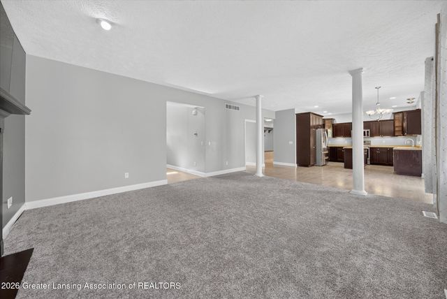 2456 Houghton Hollow Drive, Lansing, MI 48911
