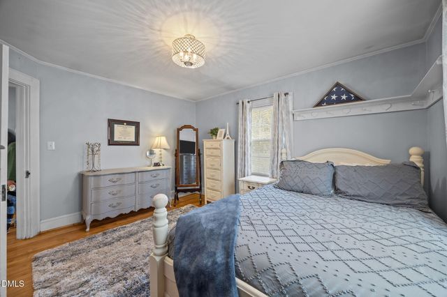 128 E Moore Street, Graham, NC 27253