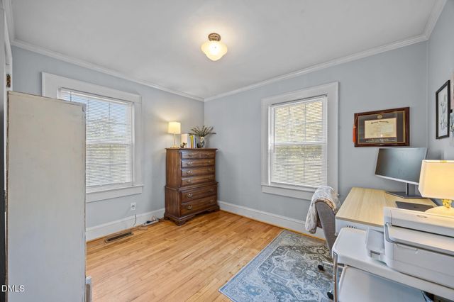 128 E Moore Street, Graham, NC 27253