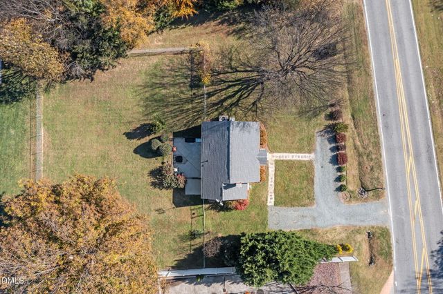 128 E Moore Street, Graham, NC 27253