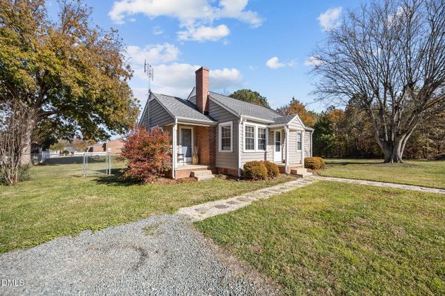 128 E Moore Street, Graham, NC 27253