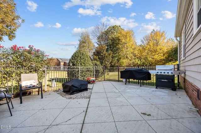 128 E Moore Street, Graham, NC 27253