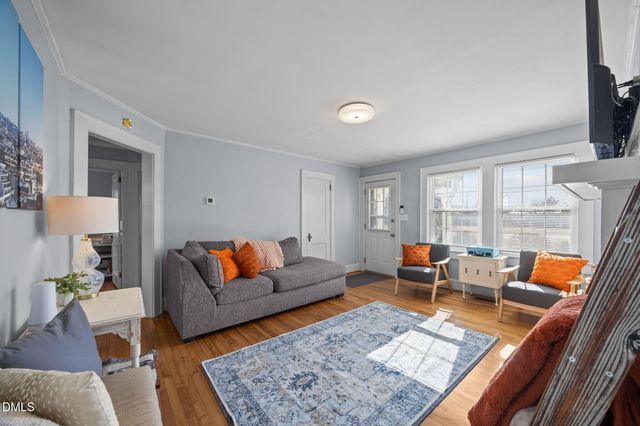 128 E Moore Street, Graham, NC 27253