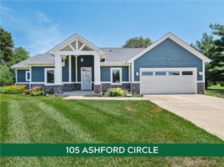105 Ashford Circle, Greenville, OH 45331