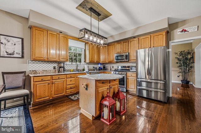 62 HILLARY CIR, New Castle, DE 19720