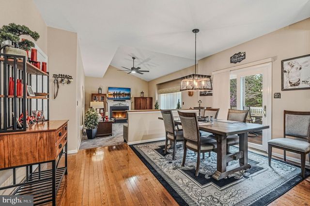 62 HILLARY CIR, New Castle, DE 19720