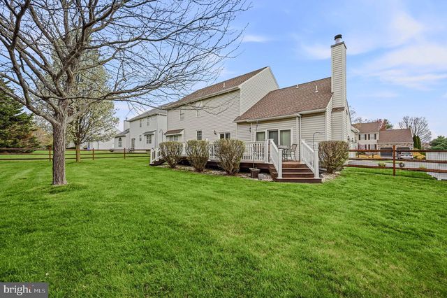 62 HILLARY CIR, New Castle, DE 19720
