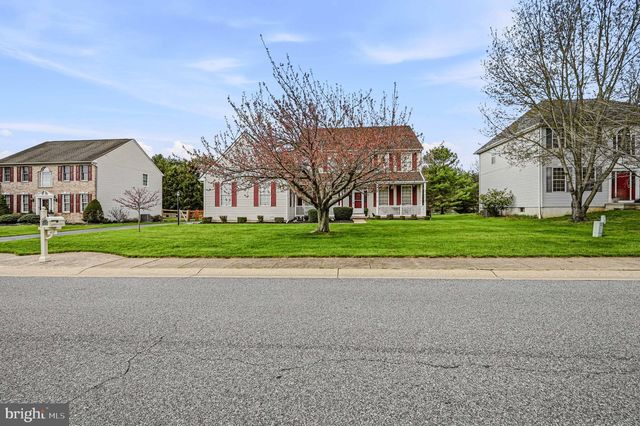 62 HILLARY CIR, New Castle, DE 19720