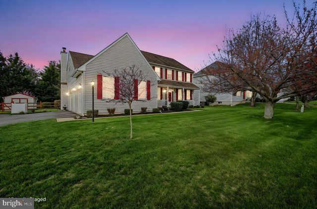 62 HILLARY CIR, New Castle, DE 19720