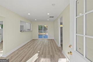 5476 OLD ROCKBRIDGE, Stone Mountain, GA 30083