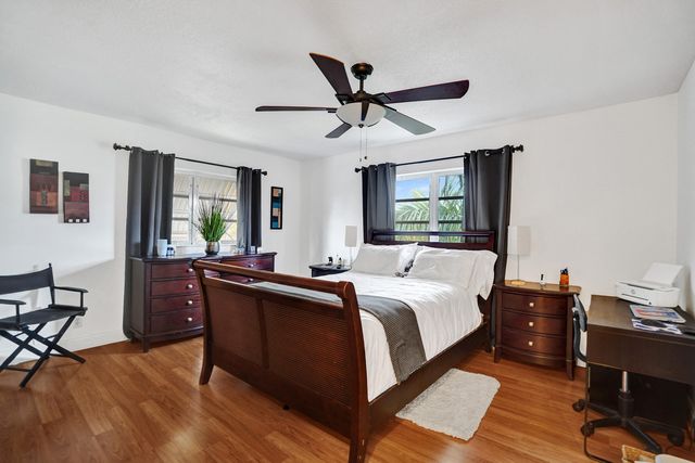 218 NE 12th Avenue 401, Hallandale Beach, FL 33009