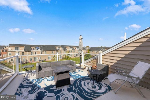 16728 RIVER VIEW CIR, Bristol, PA 19007