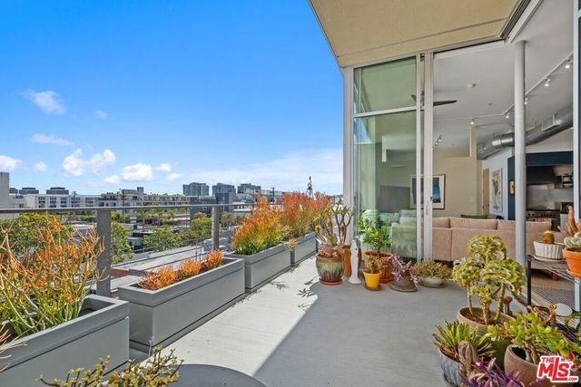 4080 Glencoe Avenue 420, Marina Del Rey, CA 90292