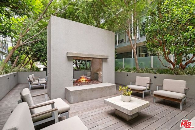 4080 Glencoe Avenue 420, Marina Del Rey, CA 90292