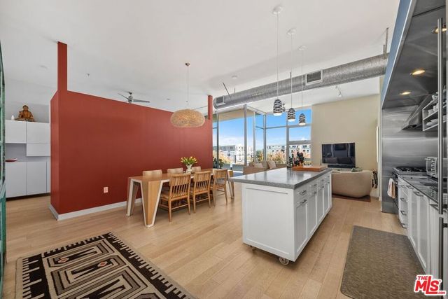 4080 Glencoe Avenue 420, Marina Del Rey, CA 90292