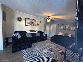 31 FANCY FILLY CIR, Martinsburg, WV 25403