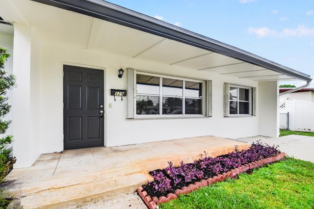 129 GREENBRIER Drive, Palm Springs, FL 33461