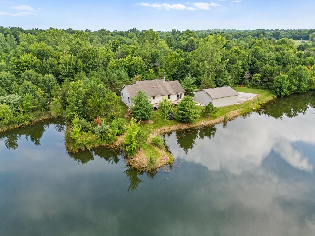 14926 Olive Green Road, Centerburg, OH 43011