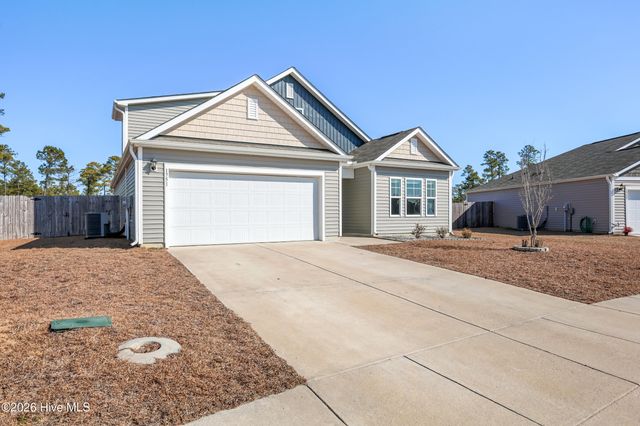 1751 Fox Trace Circle, Leland, NC 28451
