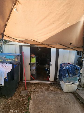 712 S Vicentia, Corona, CA 92882