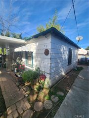 712 S Vicentia, Corona, CA 92882