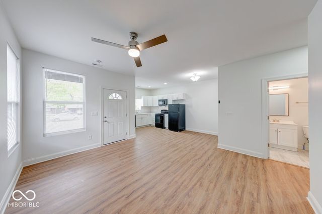 3915 N Hawthorne Lane, Indianapolis, IN 46226