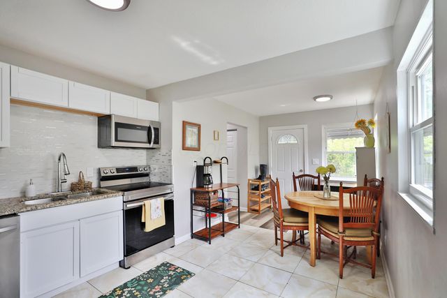 3216 Howey Road, Columbus, OH 43224