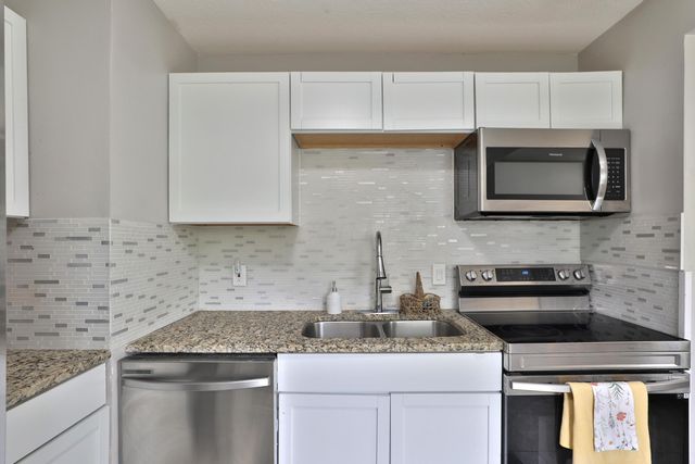 3216 Howey Road, Columbus, OH 43224