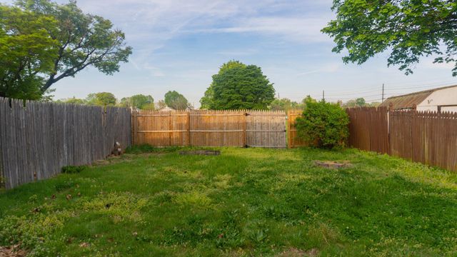 507 LOGAN AVE, Burlington, NJ 08016
