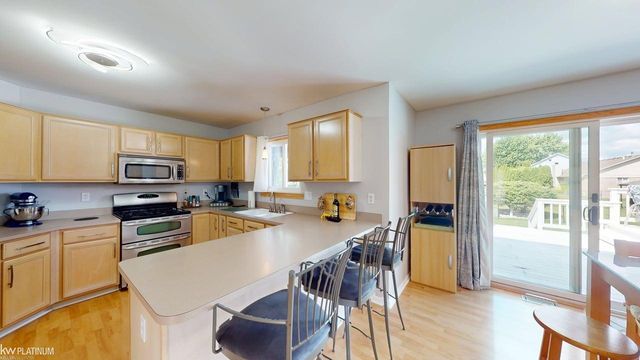 53135 Cripple Creek Drive, Chesterfield Twp, MI 48047