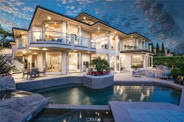 6 Canyon Terrace, Newport Coast, CA 92657