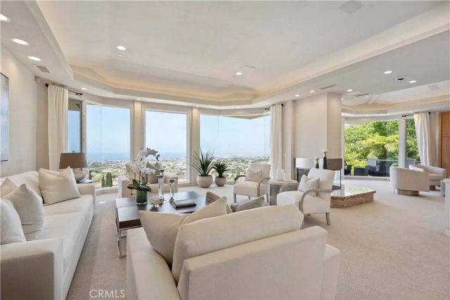 6 Canyon Terrace, Newport Coast, CA 92657