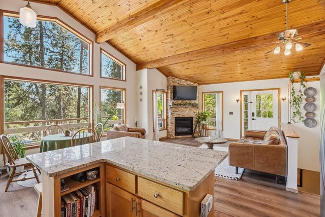 3310 W Hartson Ave, Spokane, WA 99224