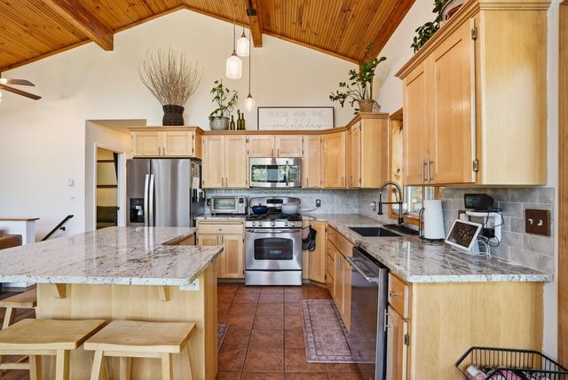 3310 W Hartson Ave, Spokane, WA 99224