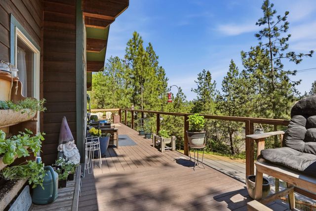 3310 W Hartson Ave, Spokane, WA 99224