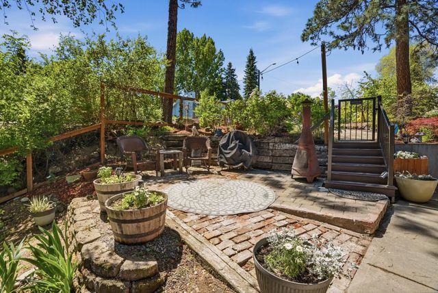 3310 W Hartson Ave, Spokane, WA 99224