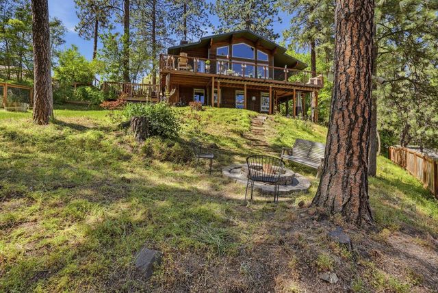 3310 W Hartson Ave, Spokane, WA 99224