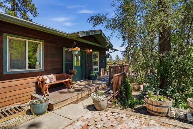 3310 W Hartson Ave, Spokane, WA 99224