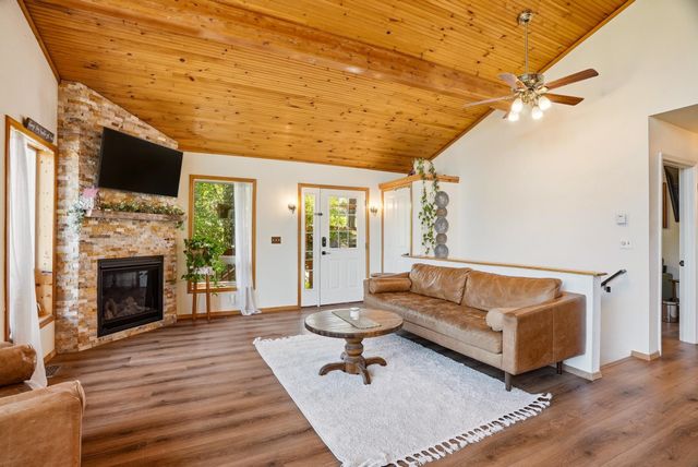 3310 W Hartson Ave, Spokane, WA 99224