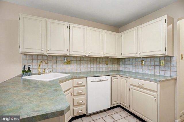 129 PINECREST LN, Lansdale, PA 19446