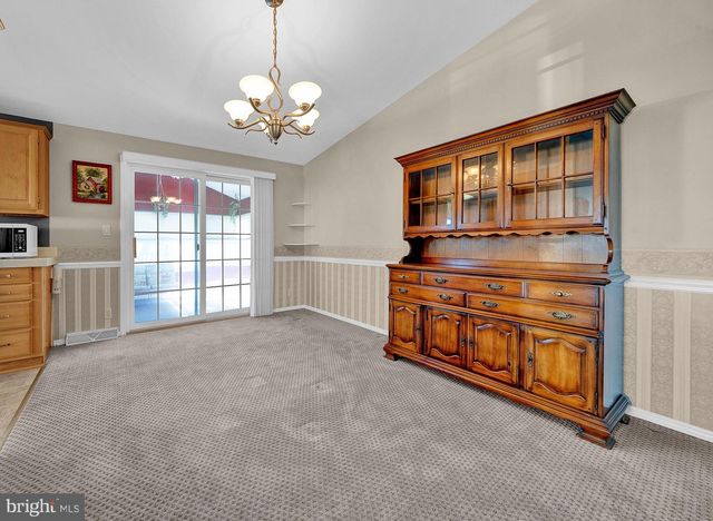 598 WALNUT CT, New Hope, PA 18938