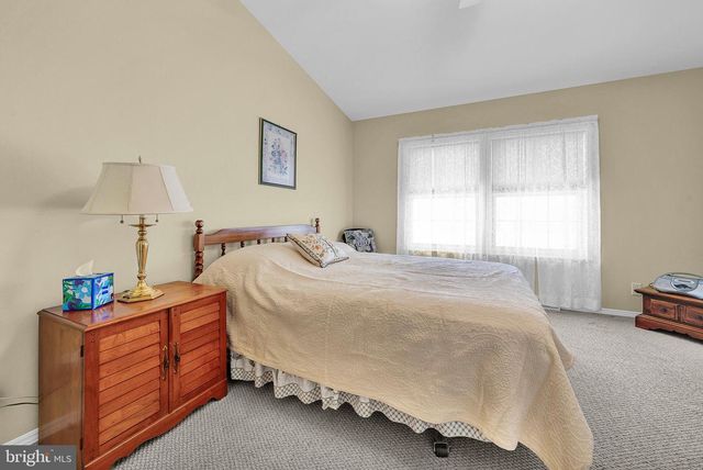 598 WALNUT CT, New Hope, PA 18938