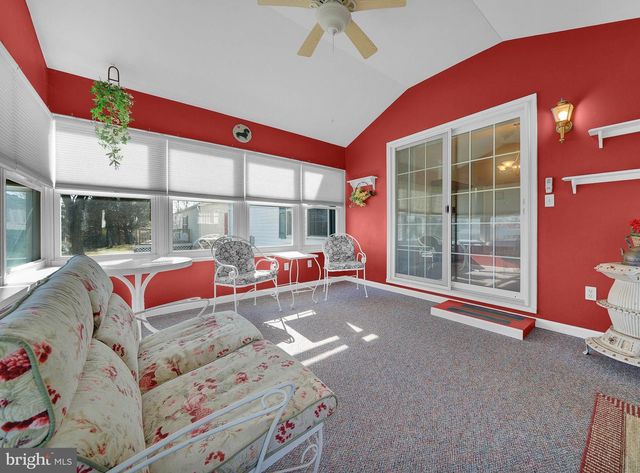 598 WALNUT CT, New Hope, PA 18938