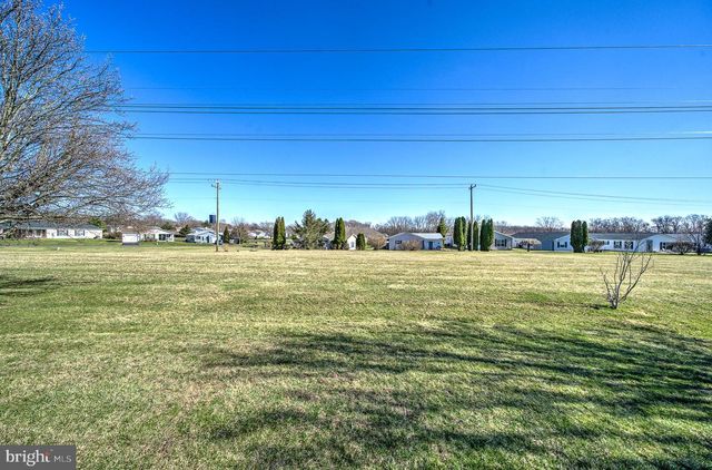 598 WALNUT CT, New Hope, PA 18938