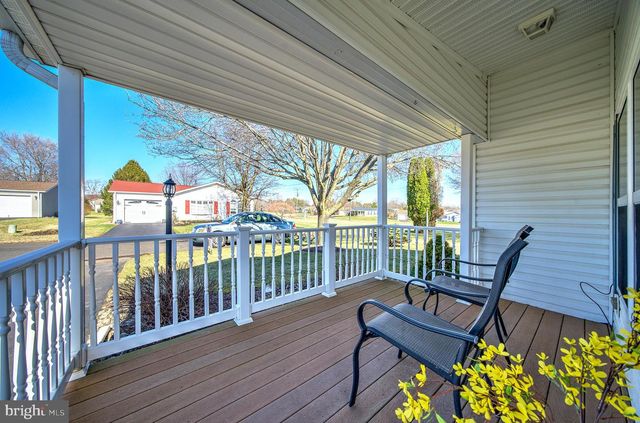 598 WALNUT CT, New Hope, PA 18938