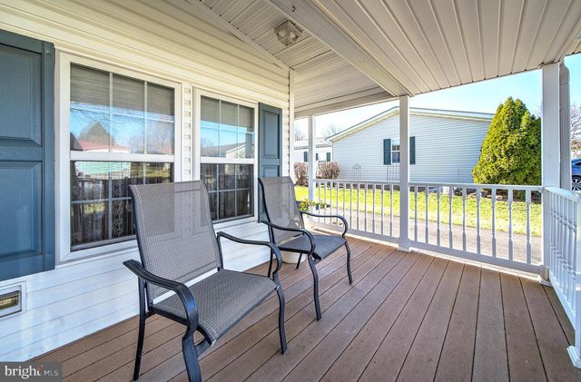 598 WALNUT CT, New Hope, PA 18938