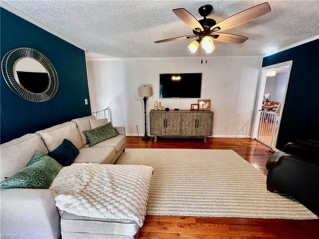 3713 Prince Andrew LN, Virginia Beach, VA 23452