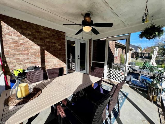 3713 Prince Andrew LN, Virginia Beach, VA 23452