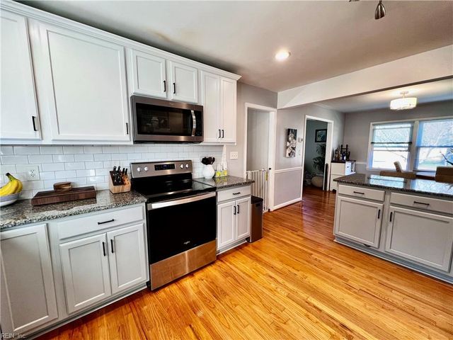 3713 Prince Andrew LN, Virginia Beach, VA 23452