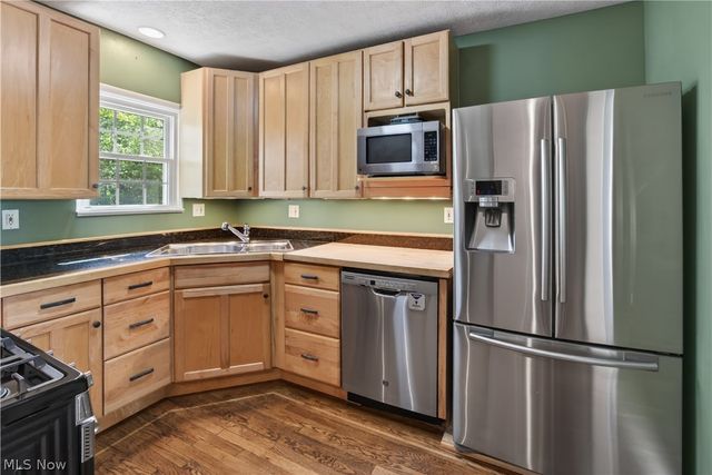 20426 Almar Drive, Shaker Heights, OH 44122